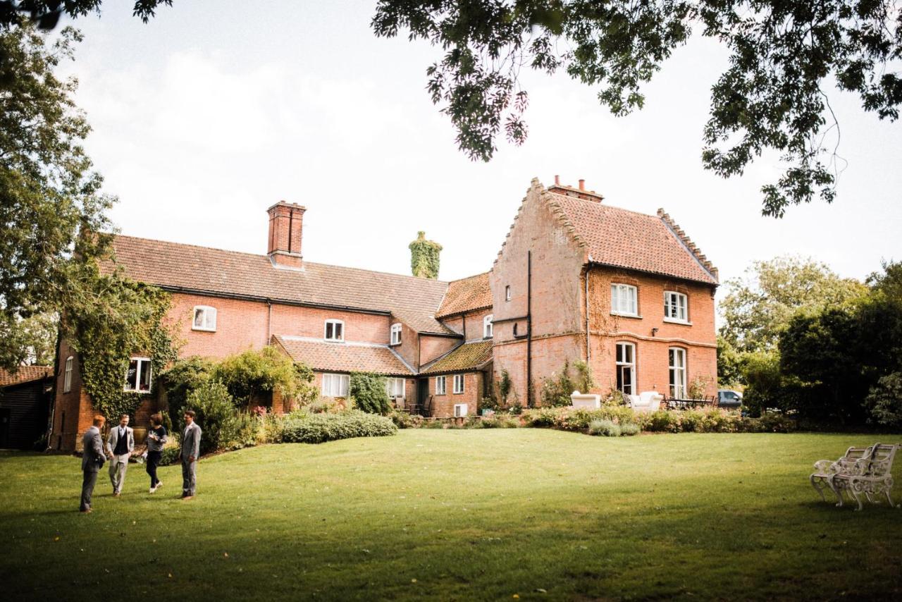 Carrick'S At Castle Farm Hotel Swanton Morley Buitenkant foto